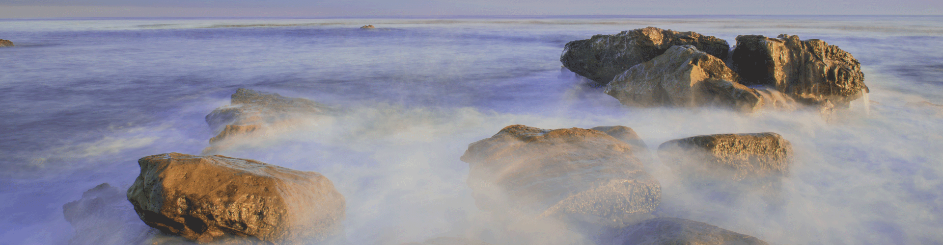laguna beach with rocks in orange county